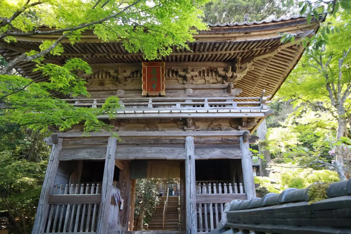 🏯 [널리 열린 문] 절 (후몬지)